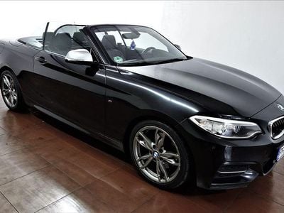 Gebraucht BMW M235 Basis 326 PS (239 kW) 2015 Schwarz Cabrio