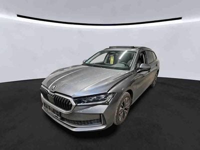 Usata Skoda Superb Selection 265 CV (194 kW) 2024 Grigio Station wagon