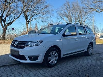 Gebraucht Dacia Logan MCV 90 PS (66 kW) 2016 Weiß Kombi