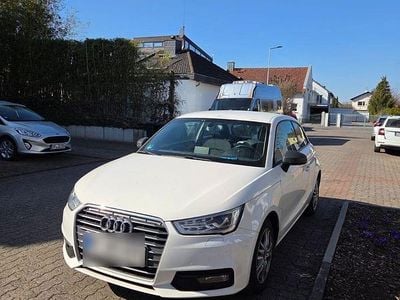 Gebraucht Audi A1 95 PS (69 kW) 2015 Weiß Kleinwagen