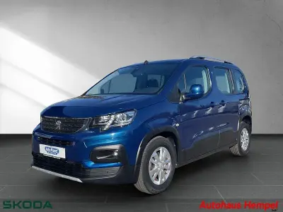 Gebraucht Peugeot Rifter Allure 131 PS (96 kW) 2020 Blau Van / Kleinbus