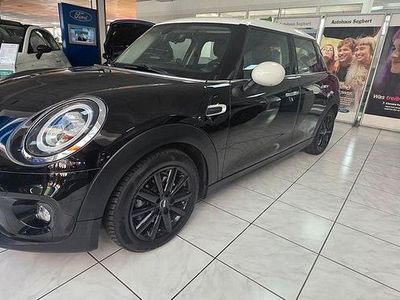 Gebraucht Mini Cooper D Pepper 116 PS (85 kW) 2018 Schwarz Kleinwagen