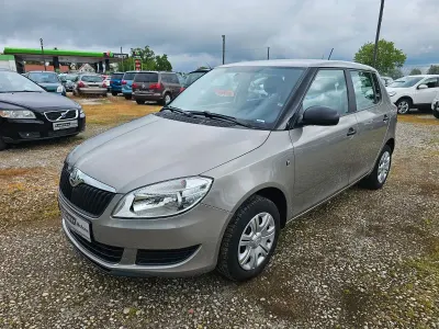 Gebraucht Skoda Fabia Cool Edition 60 PS (44 kW) 2014 Beige Limousine