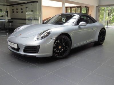 Porsche 911 Carrera 4