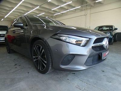 Gebraucht Mercedes A180 Progressive 136 PS (100 kW) 2020 Grau Limousine