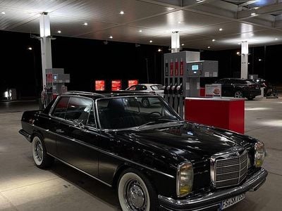 Gebraucht Mercedes W114 136 PS (100 kW) 1972 Schwarz Coupé