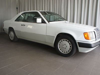 gebraucht Mercedes E300 CE #28-2