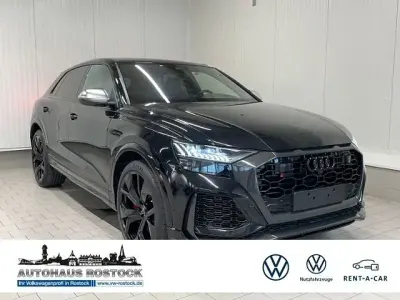 Gebraucht Audi RS Q8 Ambiente 600 PS (441 kW) 2023 Mythosschwarz metallic (metallic) SUV