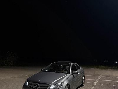 Gebraucht Mercedes C350 306 PS (225 kW) 2011 Grau Coupé