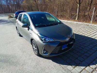 gebraucht Toyota Yaris Hybrid Yaris1.5 VVT-i Y20 Club