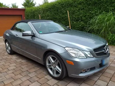 Gebraucht Mercedes E350 Elegance 272 PS (200 kW) 2011 Beige Cabrio