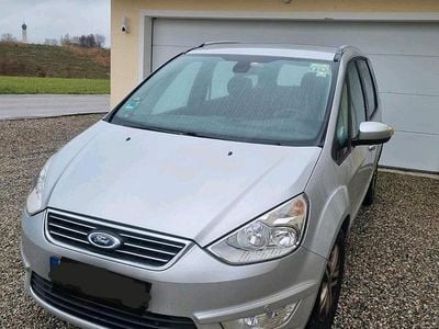 Begagnad Ford Galaxy Trend 160 HK (117 kW) 2014 Silver Minibuss
