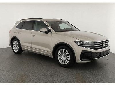 Sechura beige metallic Neu 2025 VW Touareg Elegance SUV | 66.995 €