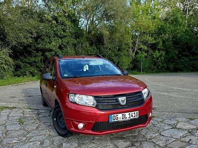 Gebraucht 2014 Dacia Logan MCV Lauréate Kombi | 5.299 € (Teuer)
