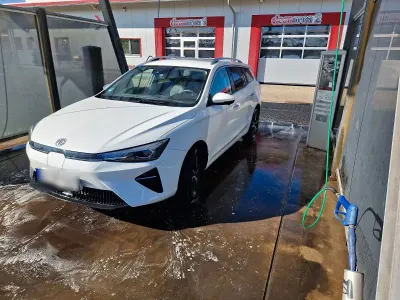 Używany MG MG5 EV Luxury 130 kW (177 KM) 2022 Kombi