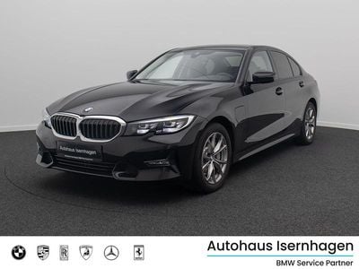 Gebraucht BMW 330e Sport Line 292 PS (214 kW) 2020 Schwarz ii668schwarz Limousine