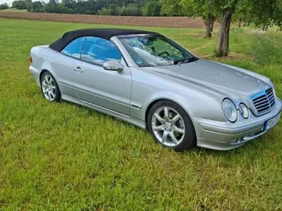 Gebraucht Mercedes CLK230 Avantgarde 232 PS (170 kW) 2002 Silber Cabrio