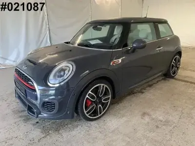 Gebraucht Mini John Cooper Works Chili 231 PS (169 kW) 2018 Thunder grey metallic Kleinwagen