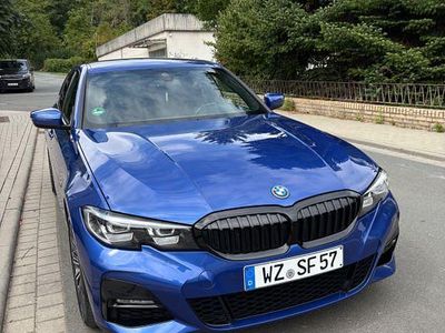BMW 330e
