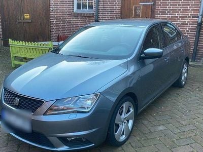 Gebraucht Seat Toledo Style 122 PS (89 kW) 2014 Grau Kleinwagen