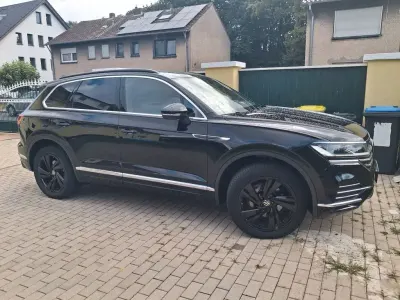 Gebraucht VW Touareg 286 PS (210 kW) 2022 Schwarz SUV