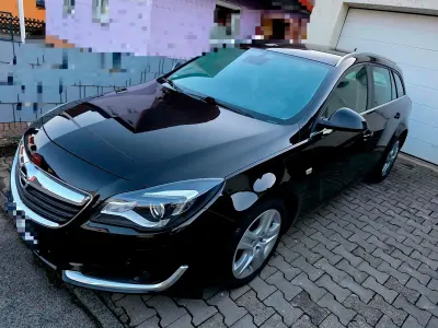 Gebraucht Opel Insignia 136 PS (100 kW) 2017 Schwarz Kombi