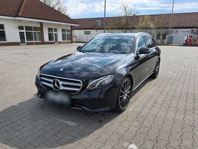 Second-hand Mercedes E200 AMG 184 CP (135 kW) 2017 Negru Break