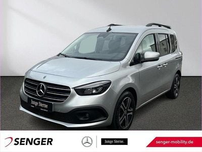 Gebraucht Mercedes T180 Progressive 116 PS (85 kW) 2024 Silber Van / Kleinbus