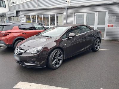 Usata Opel Cascada 170 CV (125 kW) 2015 Marrone Cabrio