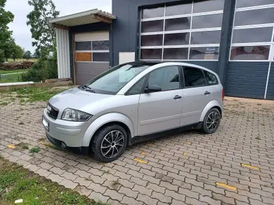 Gebraucht Audi A2 75 PS (55 kW) 2001 Silber Kleinwagen