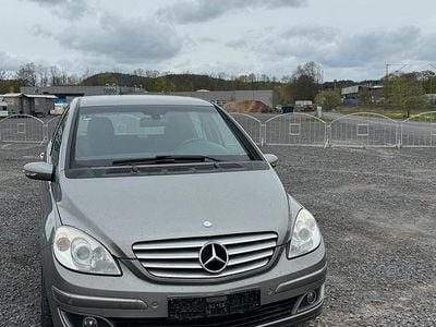 Gebraucht Mercedes B170 116 PS (85 kW) 2006 Grau Van / Kleinbus