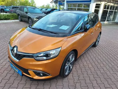 Gebraucht Renault Scénic III Intens 132 PS (97 kW) 2017 Gelb Van / Kleinbus