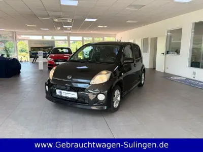 Gebraucht Daihatsu Sirion 91 PS (66 kW) 2007 Schwarz Kleinwagen