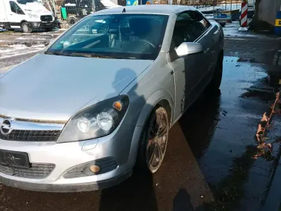 Gebraucht Opel Astra 140 PS (102 kW) 2006 Beige Cabrio