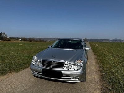 Gebraucht Mercedes E320 Avantgarde 224 PS (164 kW) 2005 Silber Limousine