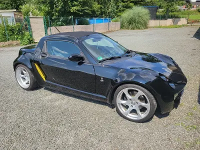 Używany Smart Roadster Brabus 105 KM (77 kW) 2006 Czarny Kabriolet