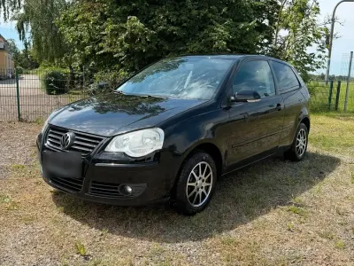 Gebraucht VW Polo 59 PS (43 kW) 2008 Schwarz Kleinwagen