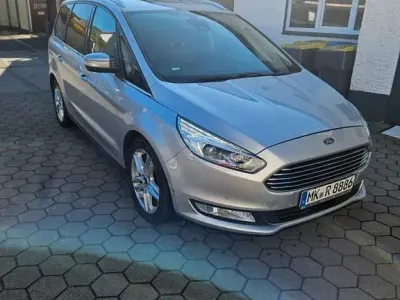 Gebraucht Ford Galaxy Titanium 190 PS (139 kW) 2018 Silber Van / Kleinbus