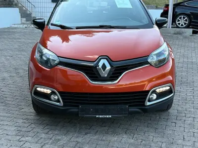 Gebraucht Renault Captur 90 PS (66 kW) 2016 Orange SUV