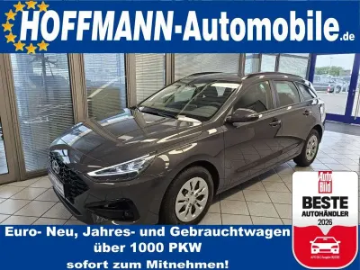 Neu Hyundai i30 116 PS (85 kW) 2026 Grau Limousine