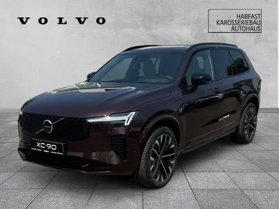 Neu Volvo XC90 Plus 407 PS (299 kW) 2026 Mulberry / metallic SUV
