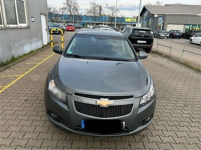 gebraucht Chevrolet Cruze 1,8 Top gepflegt