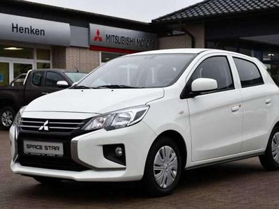 Weiß Gebraucht 2024 Mitsubishi Space Star Select Limousine | 14.440 € (Fairer Preis)