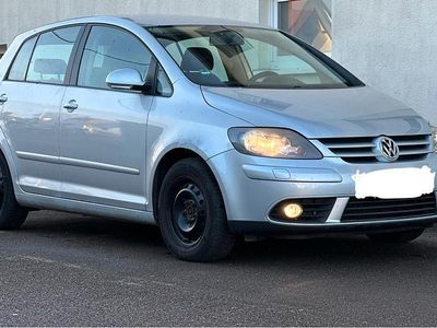 VW Golf V