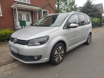 gebraucht VW Touran 2,0 TDI / Life / 2014 / 5 Sitzer