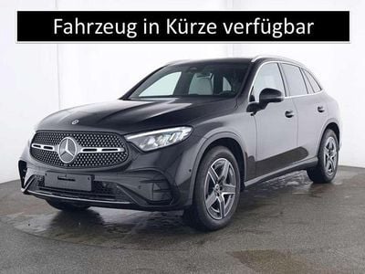 Gebraucht Mercedes GLC300 AMG 258 PS (189 kW) 2025 Metalliclack obsidianschwarz SUV
