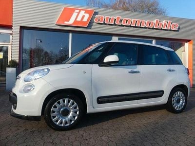 Weiß Gebraucht 2016 Fiat 500L Pop Star Van / Kleinbus | 8.900 € (Fairer Preis)