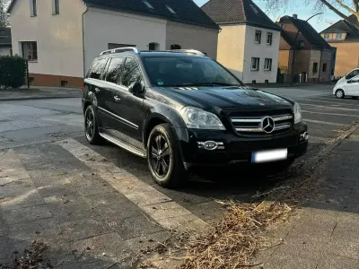 Gebraucht Mercedes GL320 224 PS (164 kW) 2008 Schwarz SUV