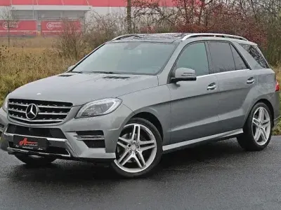 Używany Mercedes ML250 AMG line 204 KM (150 kW) 2014 Srebrny SUV