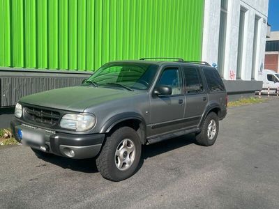 gebraucht Ford Explorer 4.0